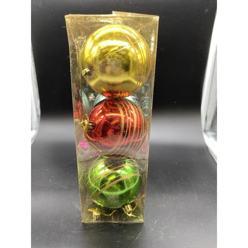 Ball pack plastic